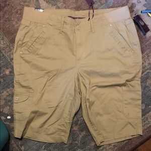 Gloria Vanderbilt Men's Khaki Cargo Shorts